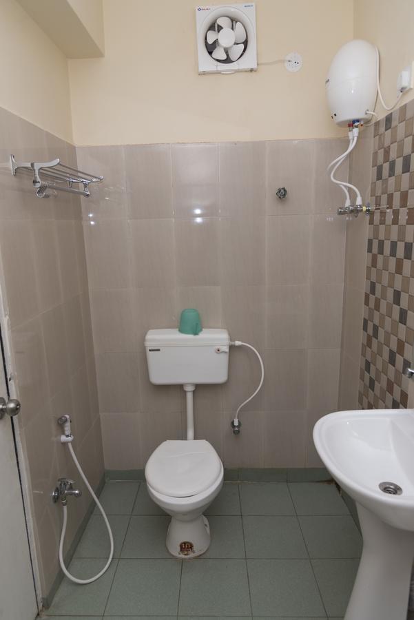 Phalta Rajhans Hotel & Resort חדר תמונה